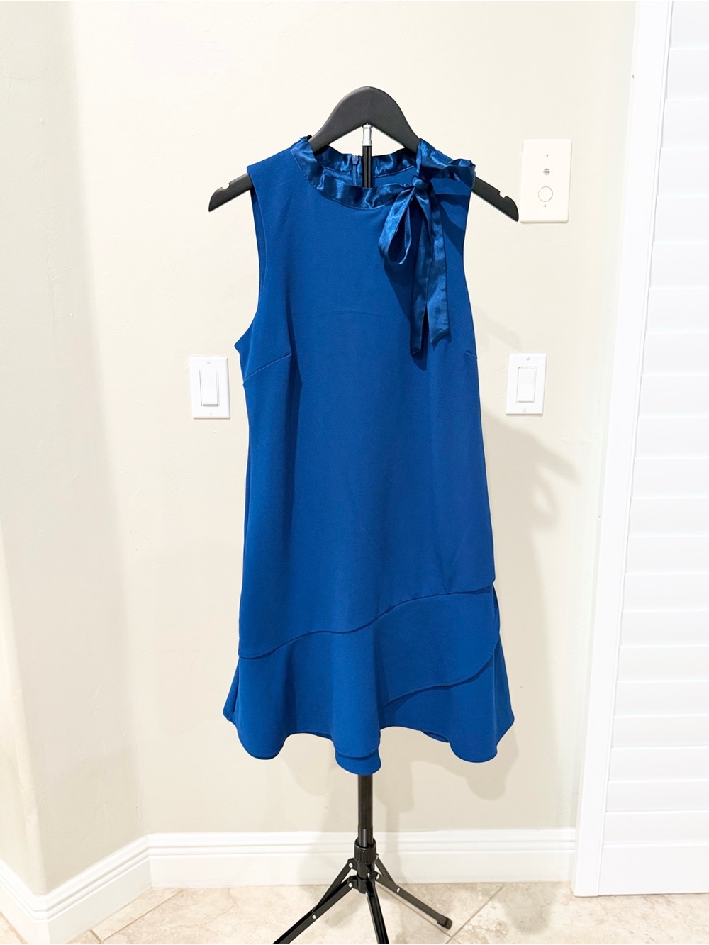 Betsey Johnson 2000s Deep Cobalt Blue Bow Cocktail Dress Size 8 Y2K Glam